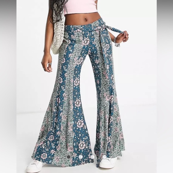 Free People Pants - New Free People Bali Sultry Boho Flare Pants Sage  size S